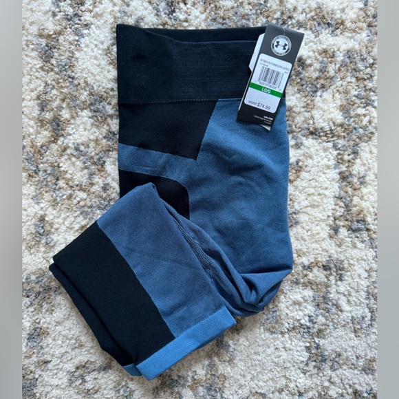 Under Armour VANISH SEAMLESS CROP BLUE/BLACK WOMEN’S Sz Large - Picture 3 of 7